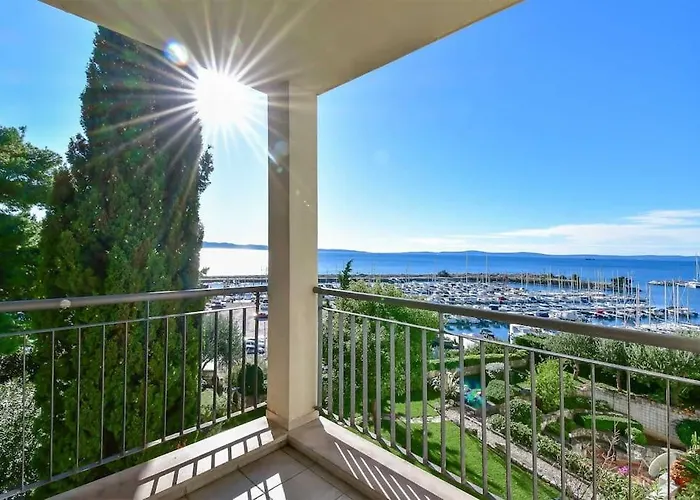 Apartment Butterfly In Split For 6 Persons